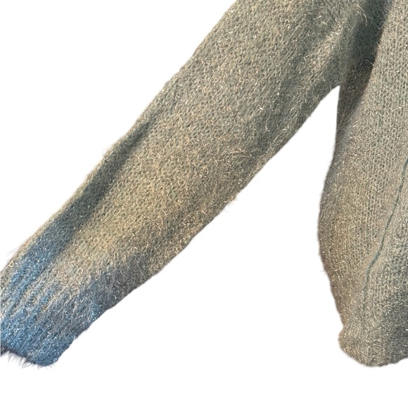 Jennifer Lopez gilded glamour sweater, pale blue with silver threads, size Med - Picture 5 of 9